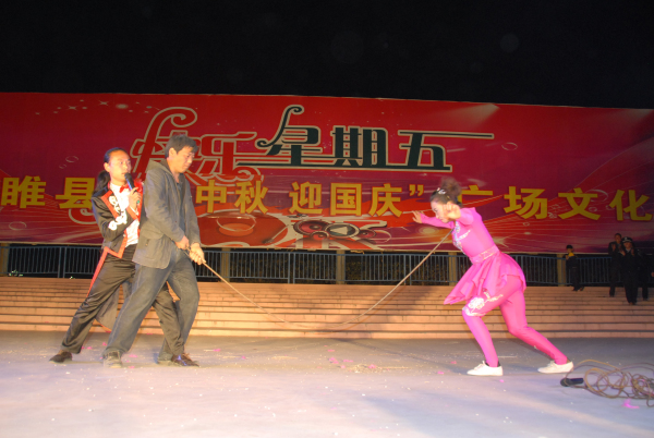 杂技表演1 (3).jpg