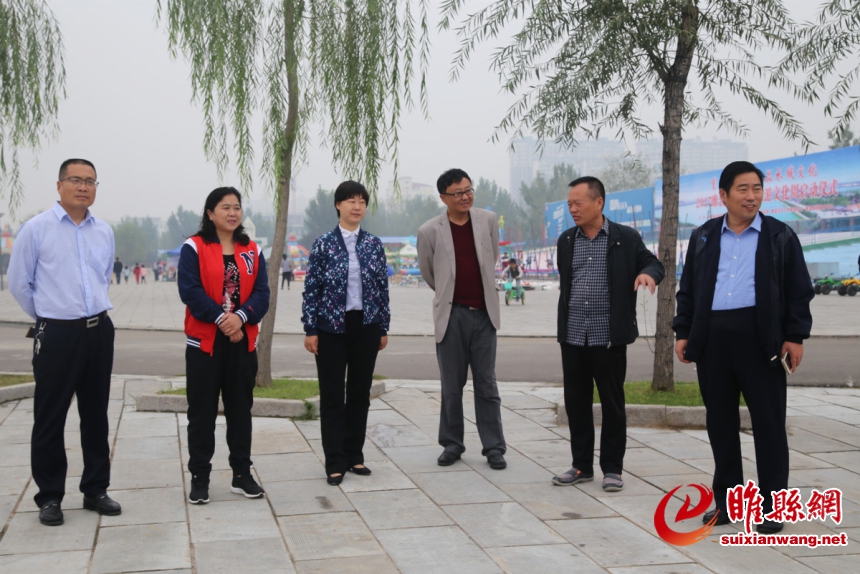 微信图片_20171009083800_编辑.jpg