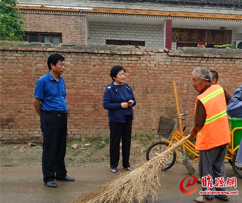 县政府副县长刘秋玲到孙聚寨乡开展三五基层工作日活动.jpg