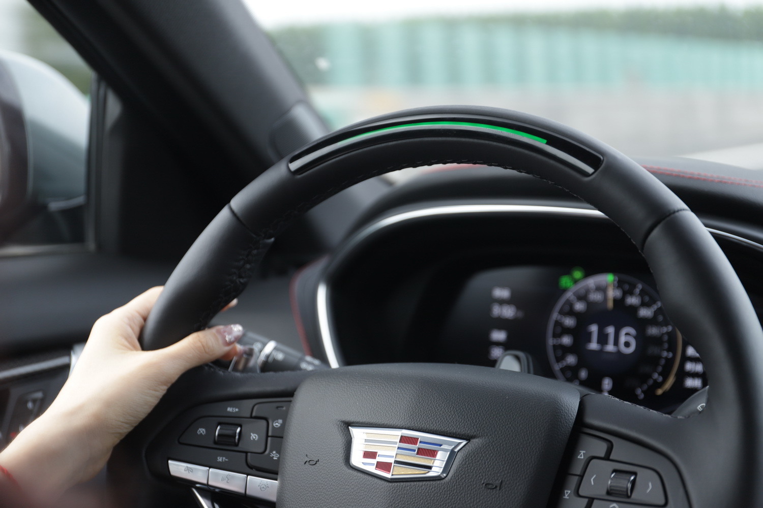 可甜可咸的伴侣,试驾凯迪拉克CT5铂金超级辅助驾驶版